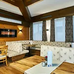 Ruperti - Gaestehaus 3*