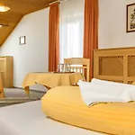 Ruperti - Gaestehaus 3* Ainring