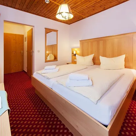 Ruperti - Gaestehaus 3* Ainring