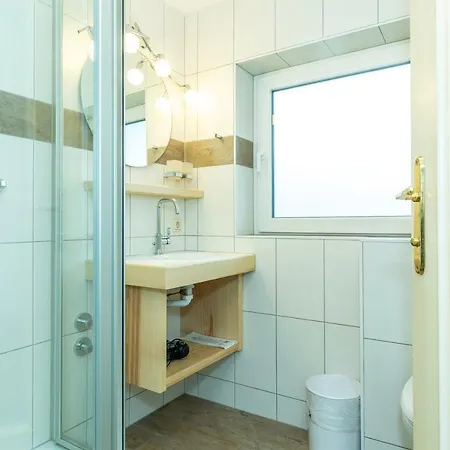 Ruperti - Gaestehaus Otel Ainring